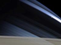 20041203mimas-full.jpg